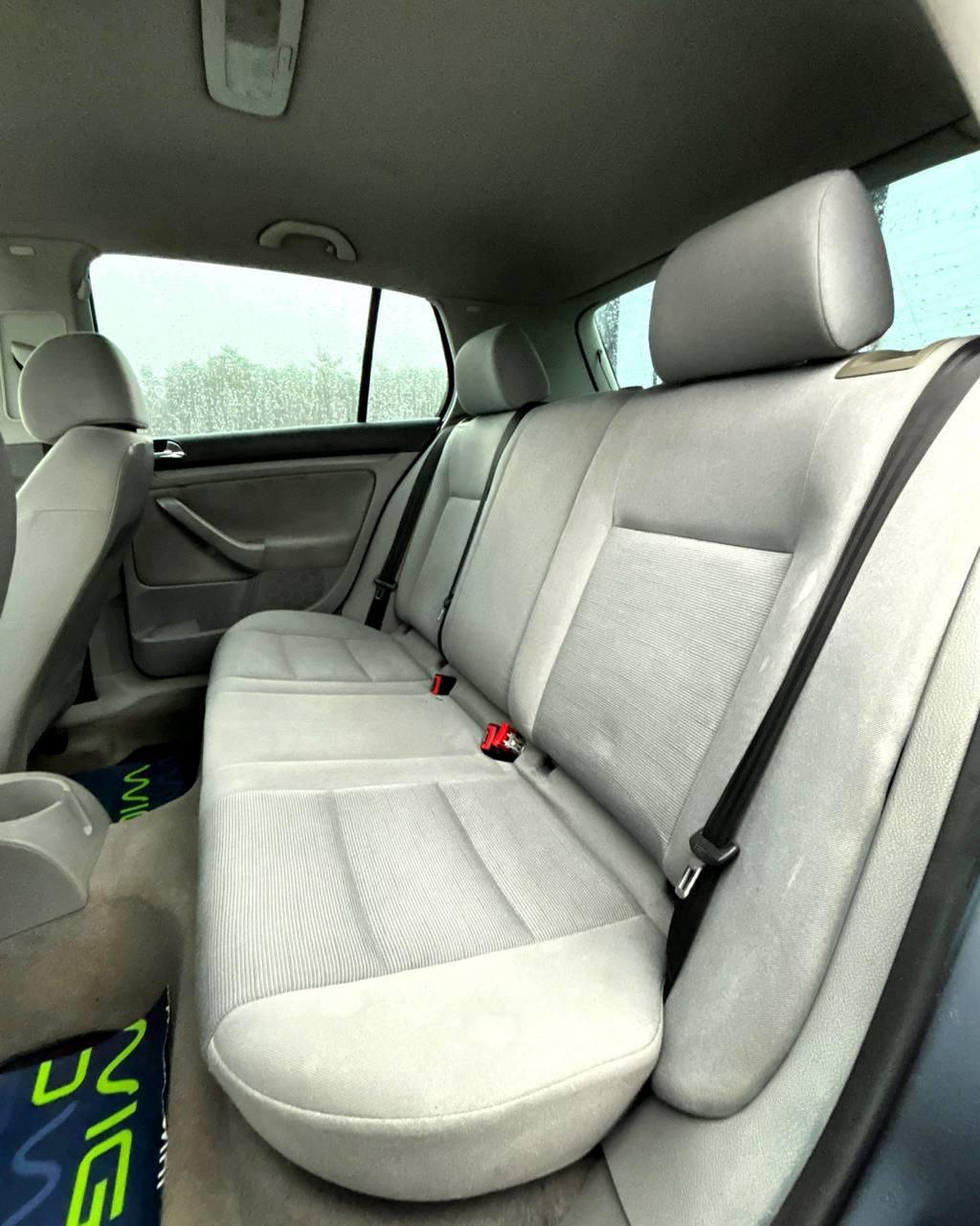 Volkswagen Golf V , 2004 г., автомат, бензин - фото 14