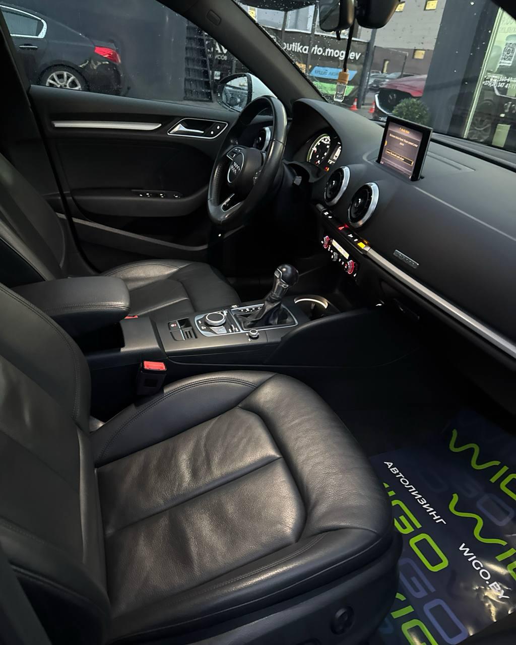 Audi A3 8V · Рестайлинг , 2017 г., робот, бензин - фото 10