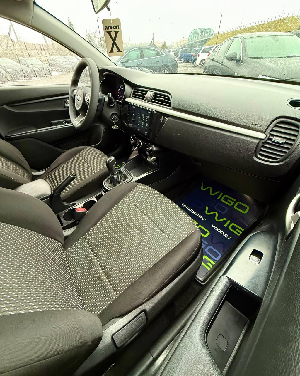 Kia Rio IV , 2018 г., механика, бензин - фото 14