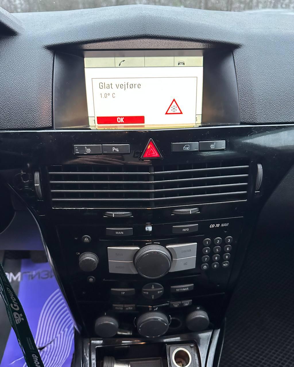 Opel Astra H · Рестайлинг , 2009 г., механика, дизель - фото 10