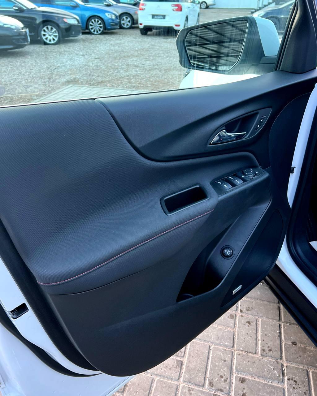 Chevrolet Equinox III · Рестайлинг , 2022 г., автомат, бензин - фото 9