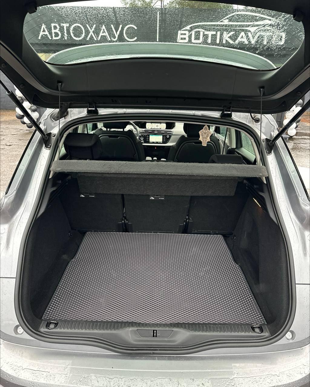 Citroen C4 Spacetourer I , 2019 г., механика, дизель - фото 10