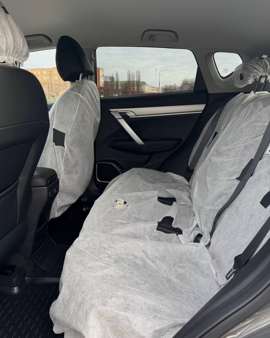 Geely Binyue I · 2-й рестайлинг , 2025 г., вариатор, бензин - фото 11