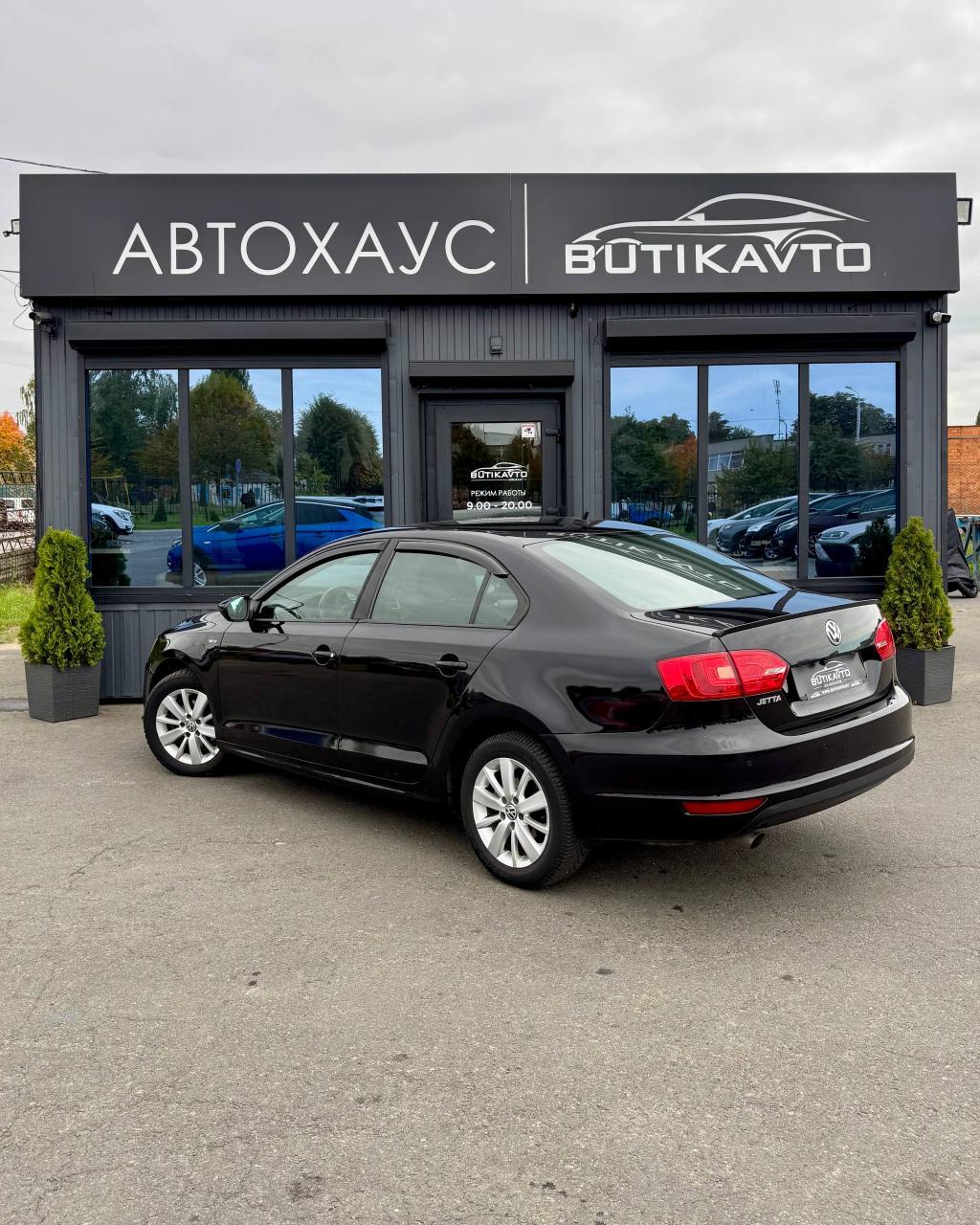 Volkswagen Jetta VI , 2013 г., автомат, бензин - фото 5