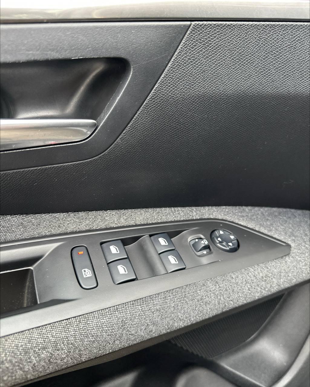 Peugeot 3008 II , 2019 г., автомат, дизель  - фото 15