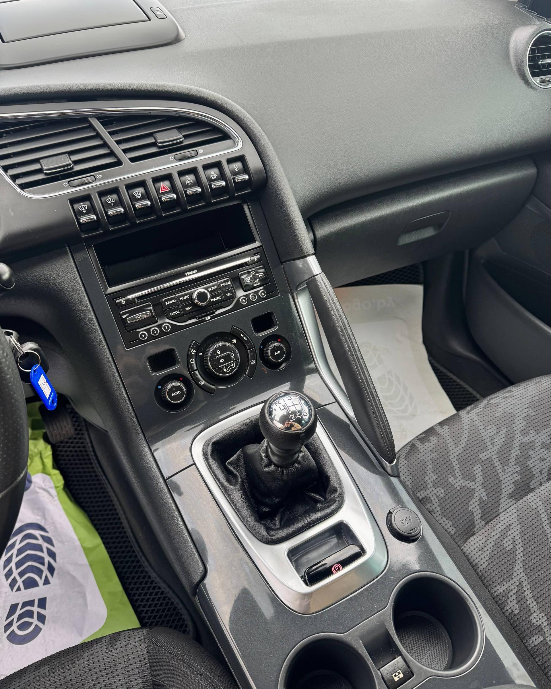 Peugeot 3008 I , 2010 г., механика, дизель - фото 11