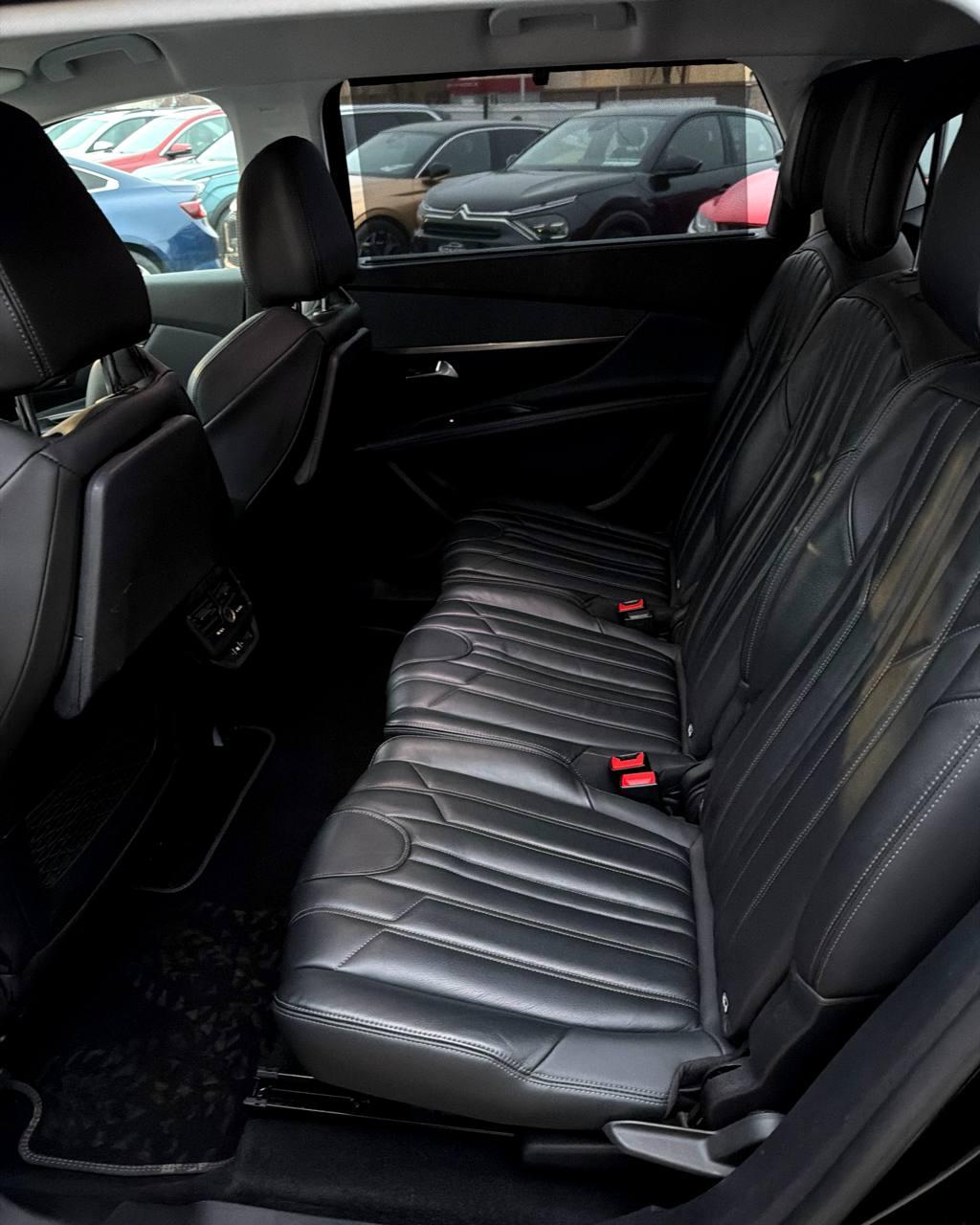 Peugeot 5008 II · Рестайлинг , 2020 г., автомат, бензин - фото 16