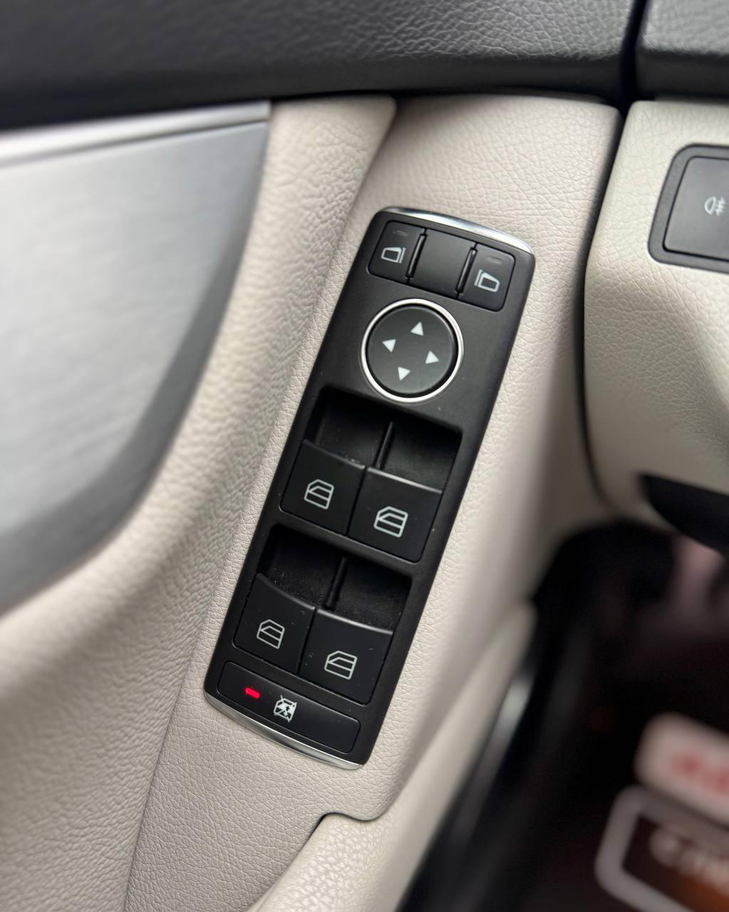 Mercedes-Benz C-Класс W204 S204 · Рестайлинг , 2012 г., автомат, бензин - фото 16