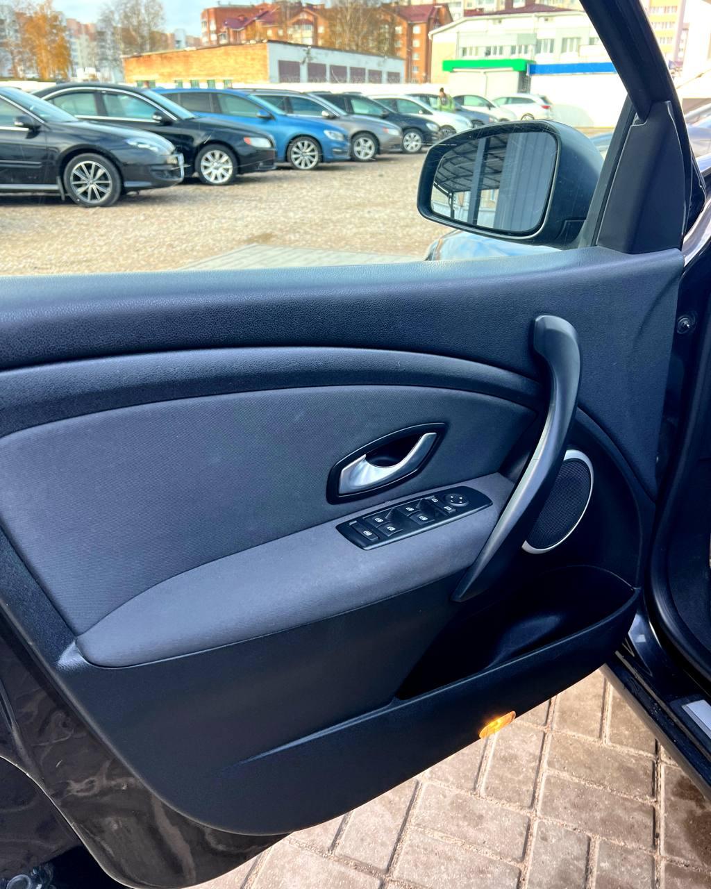 Renault Megane III , 2009 г., механика, дизель - фото 9