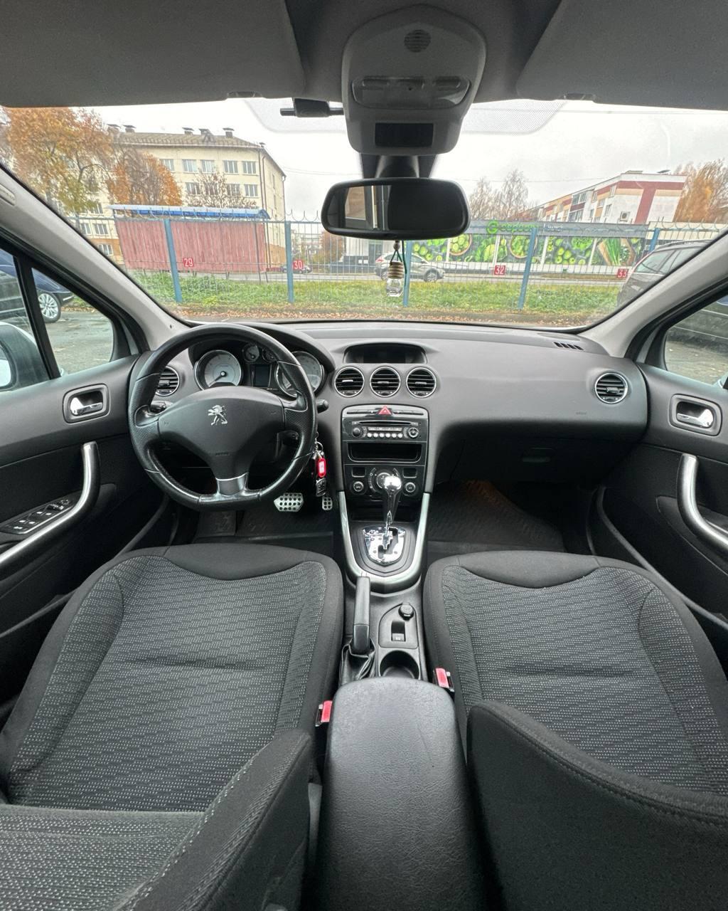 Peugeot 308 T7 · Рестайлинг , 2012 г., автомат, бензин  - фото 10