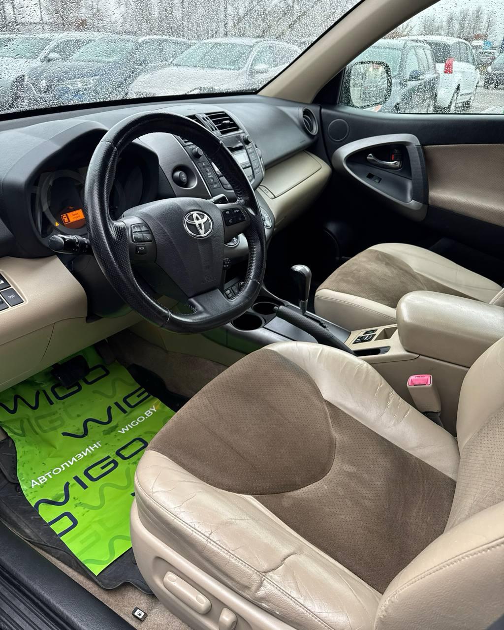 Toyota RAV4 III (XA30) · 2-й рестайлинг , 2010 г., вариатор, бензин - фото 10