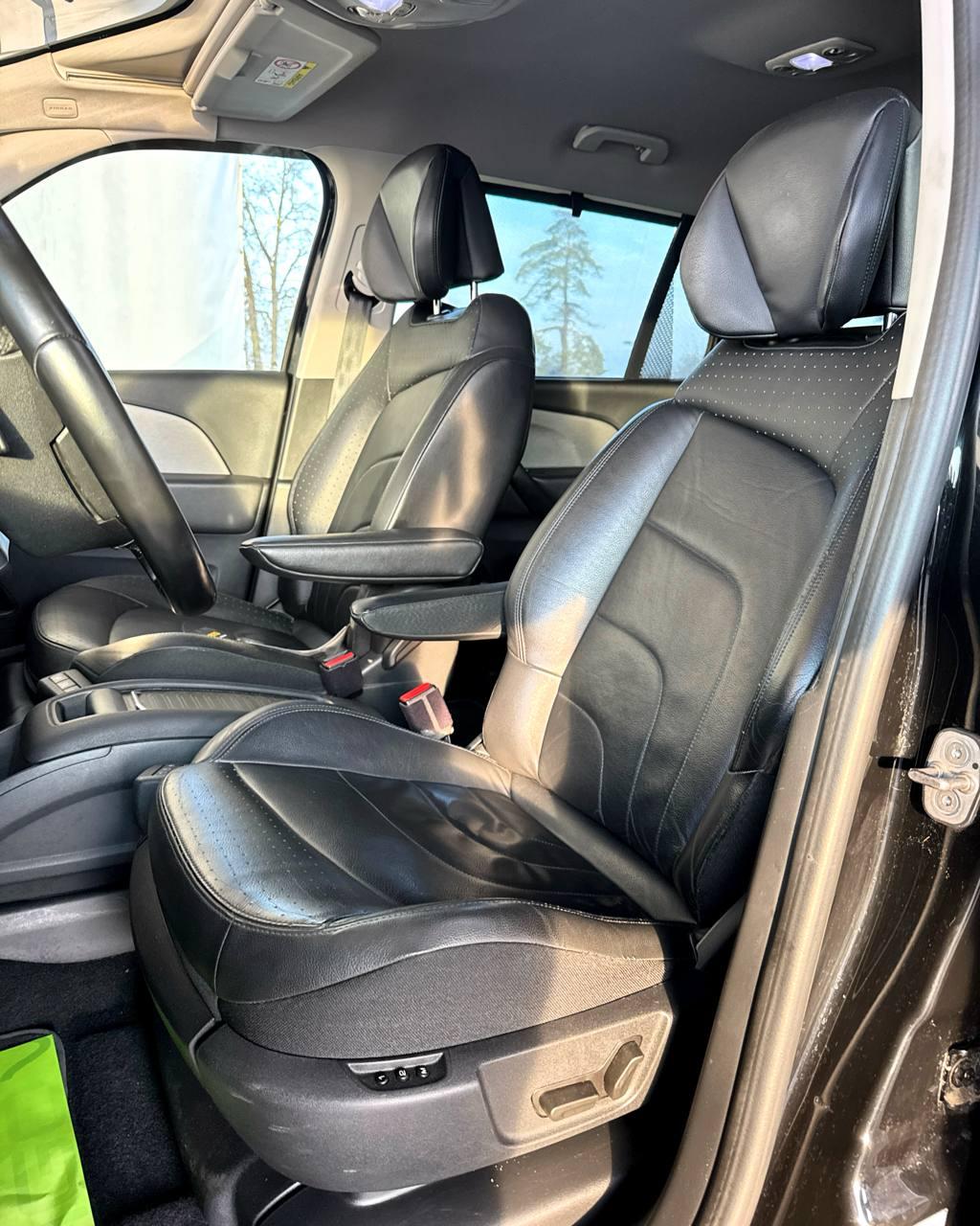 Citroen C4 Grand Picasso II , 2016 г., автомат, дизель - фото 10