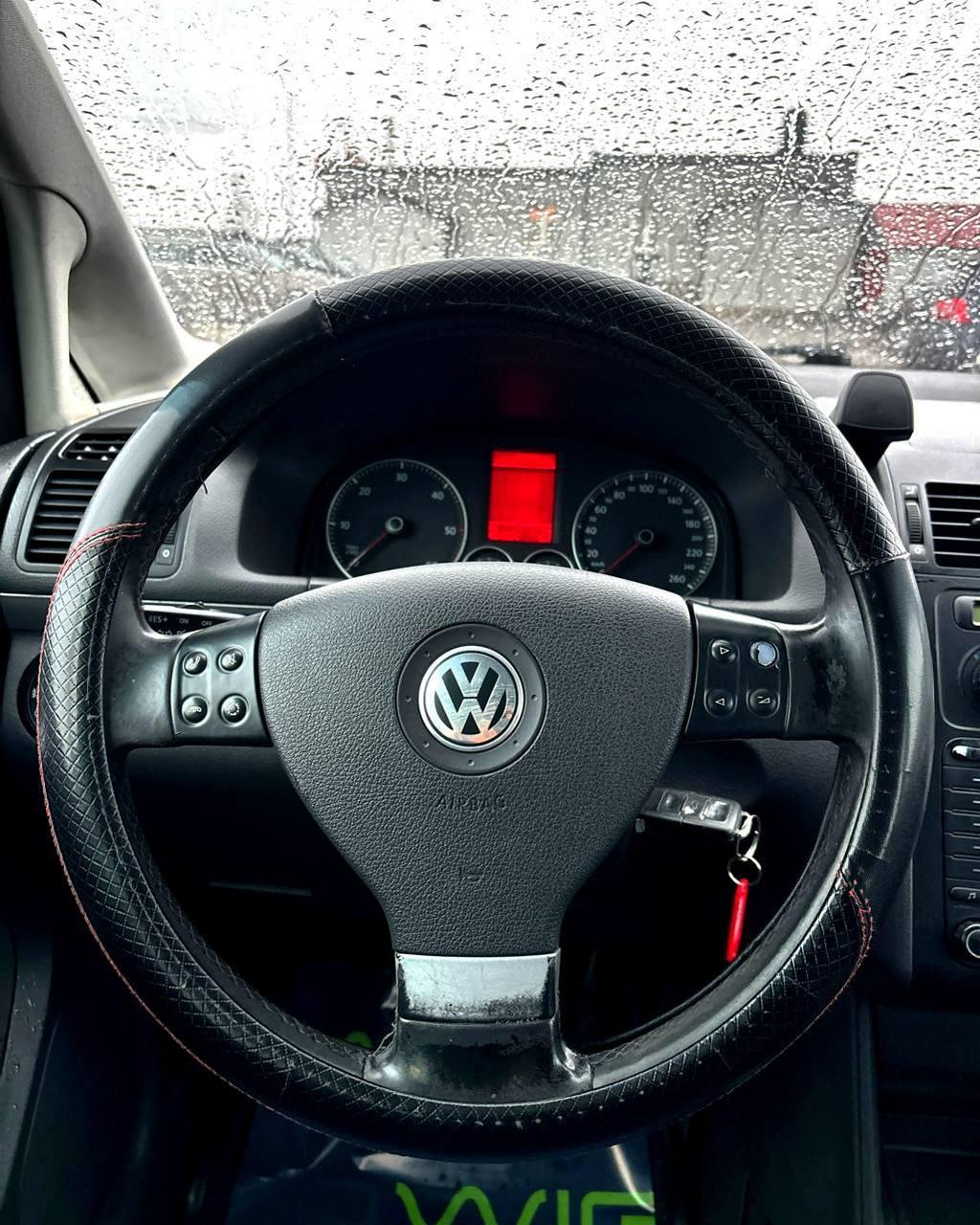 Volkswagen Touran I , 2004 г., механика, дизель - фото 11