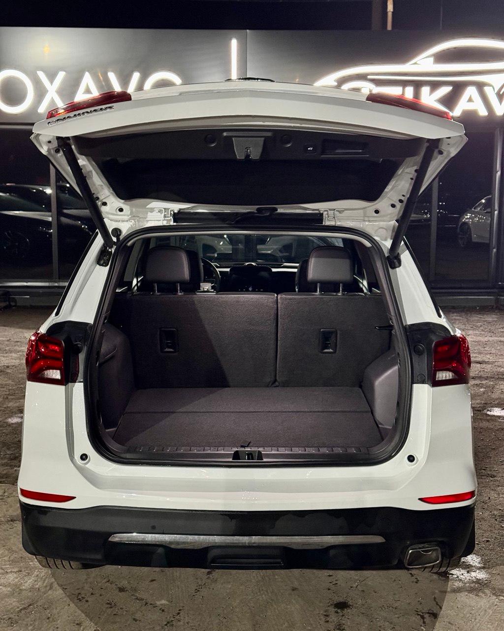 Chevrolet Equinox III · Рестайлинг , 2021 г., автомат, бензин - фото 12