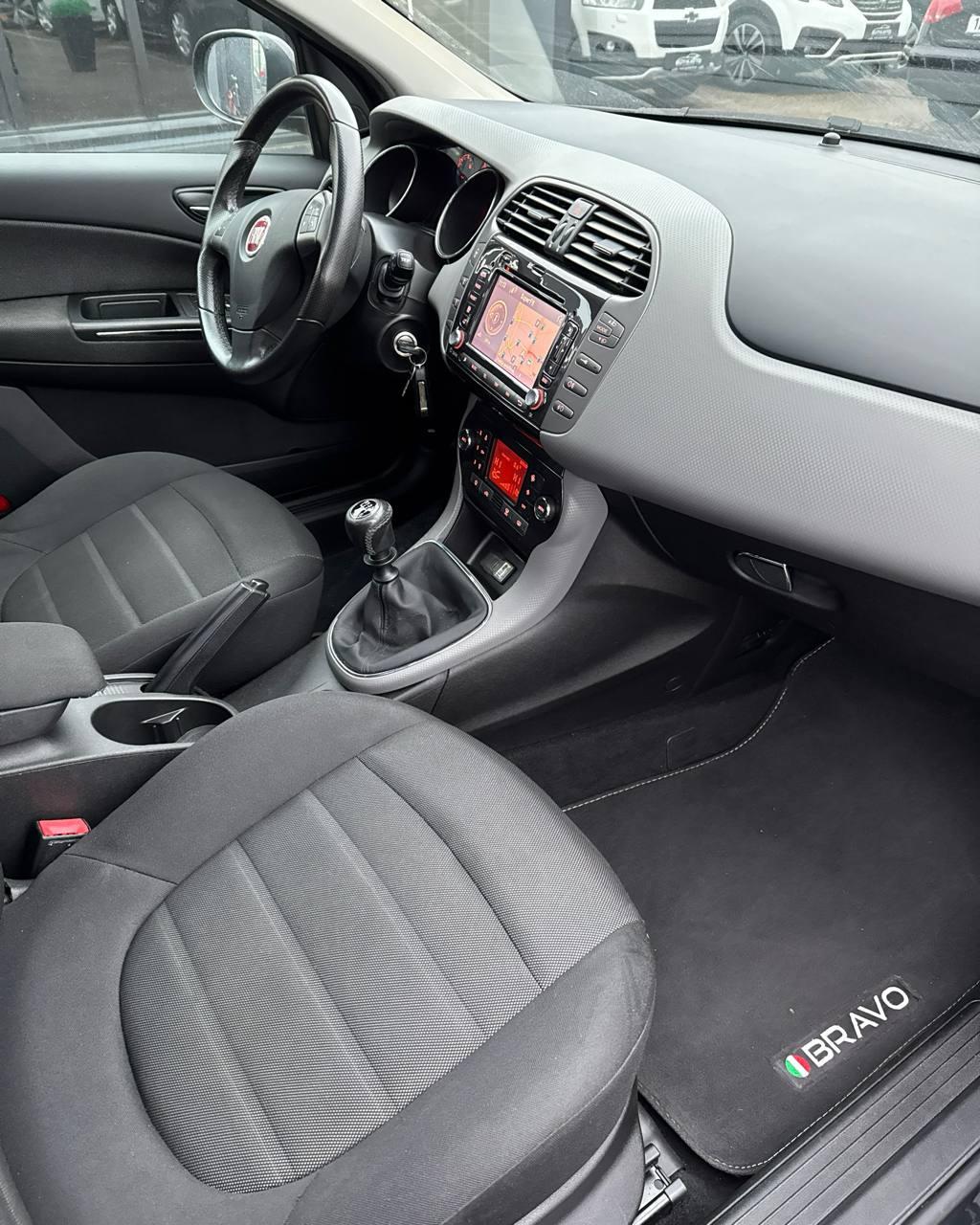 Fiat Bravo II , 2010 г., механика, бензин - фото 13