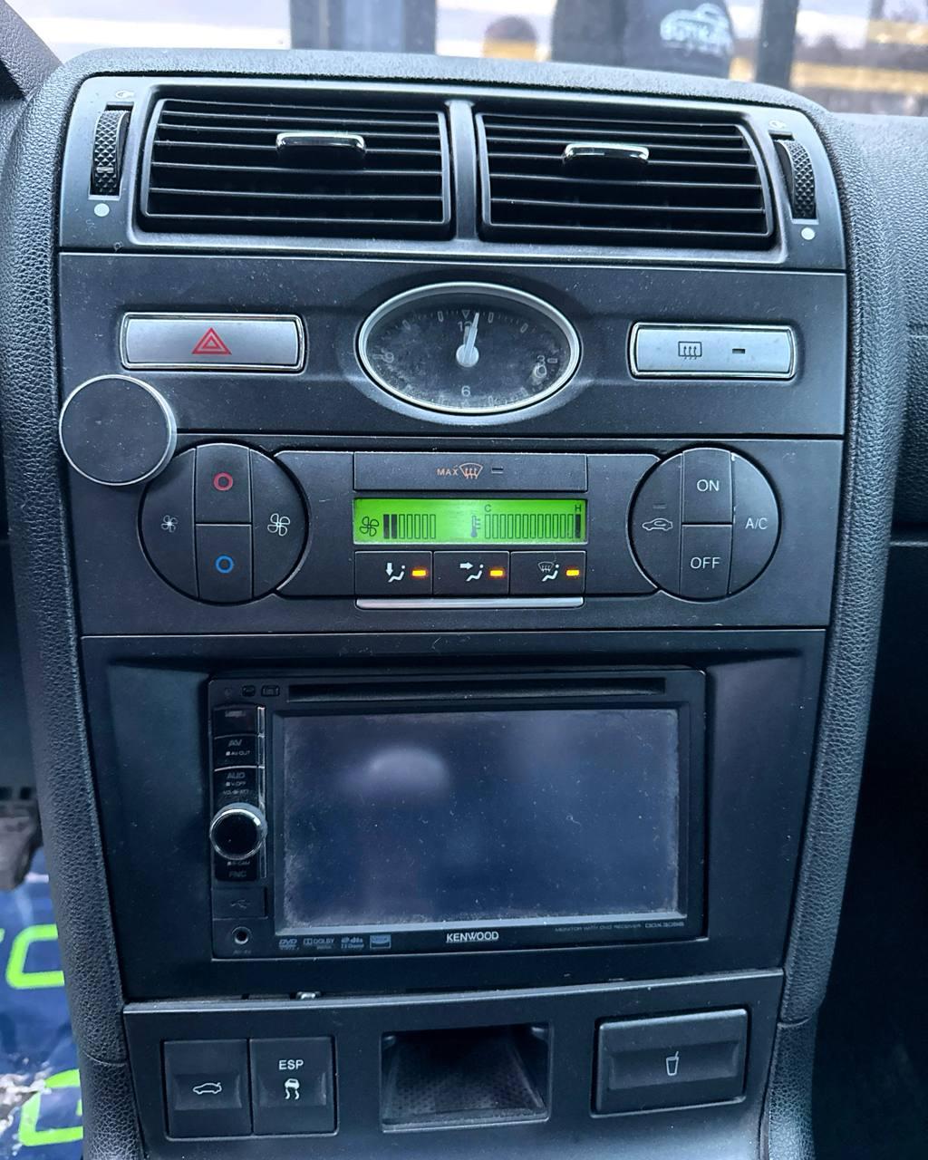 Ford Mondeo III · Рестайлинг , 2005 г., механика, бензин - фото 8