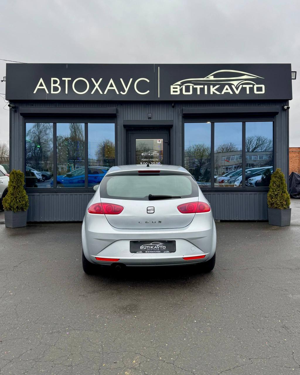 SEAT Leon II · Рестайлинг , 2010 г., механика, бензин - фото 6