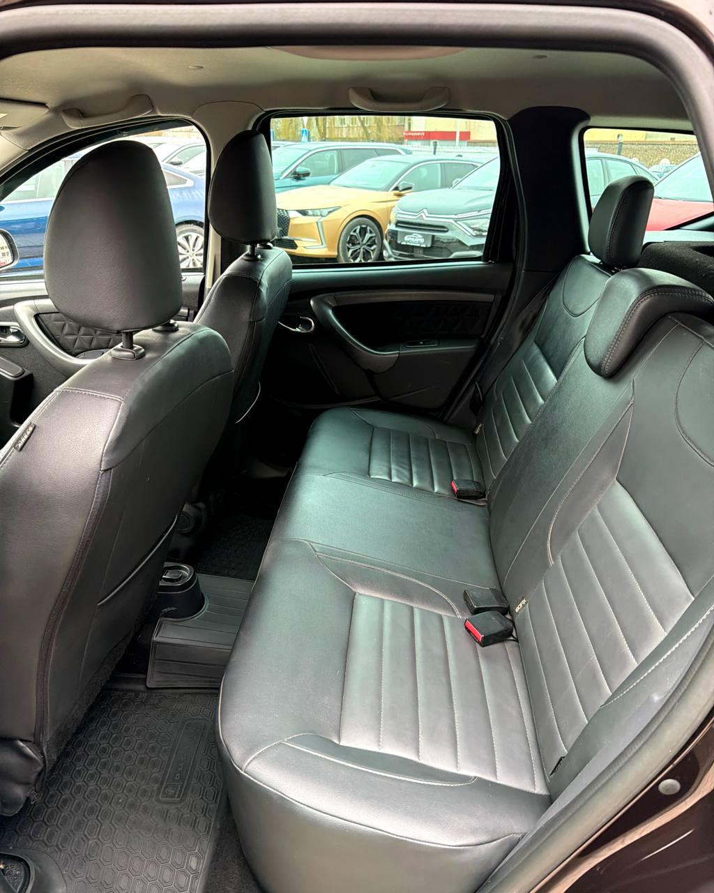 Renault Duster I · Рестайлинг , 2015 г., механика, бензин - фото 14