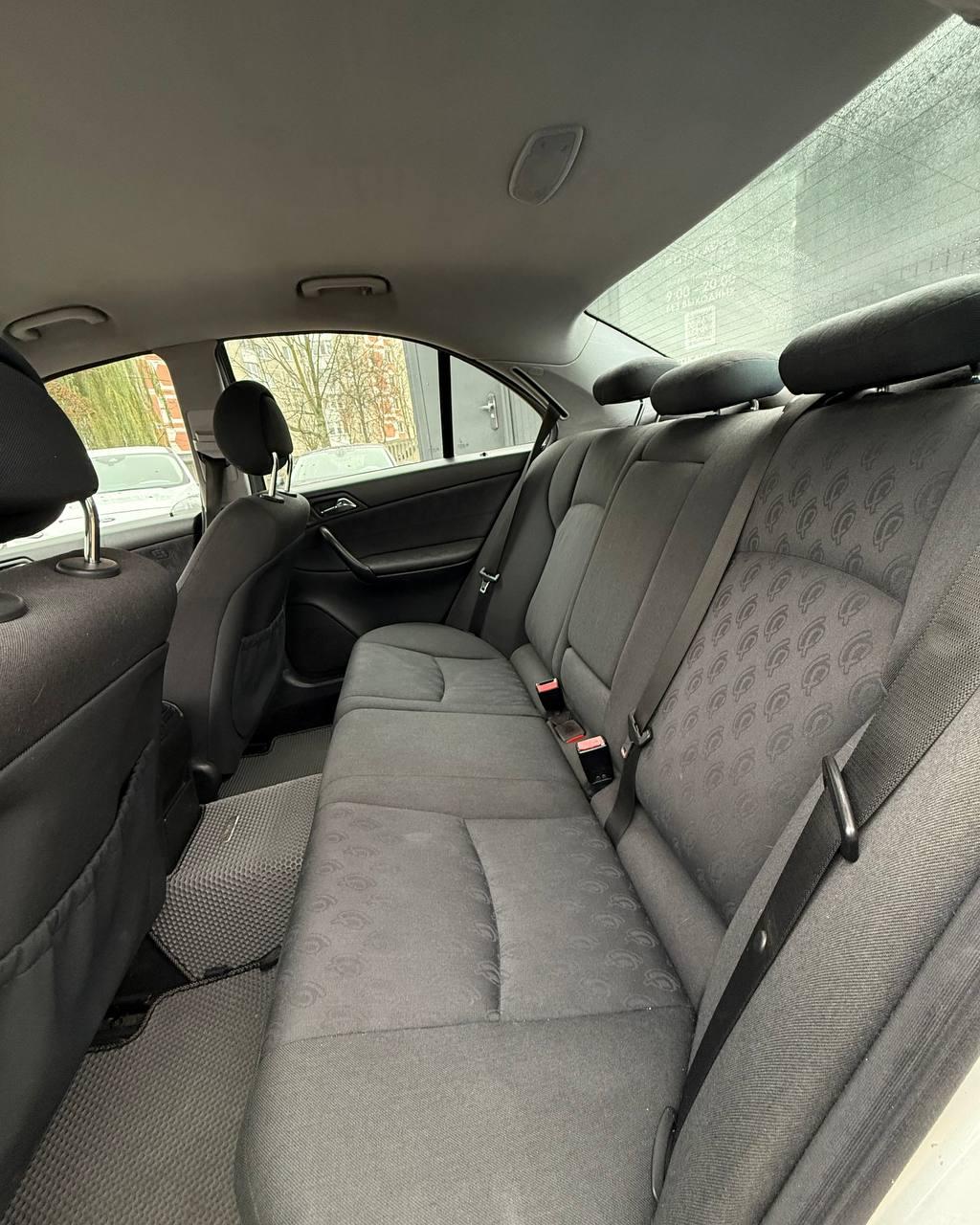 Mercedes-Benz C-Класс W203 S203 CL203 , 2001 г., механика, бензин - фото 8