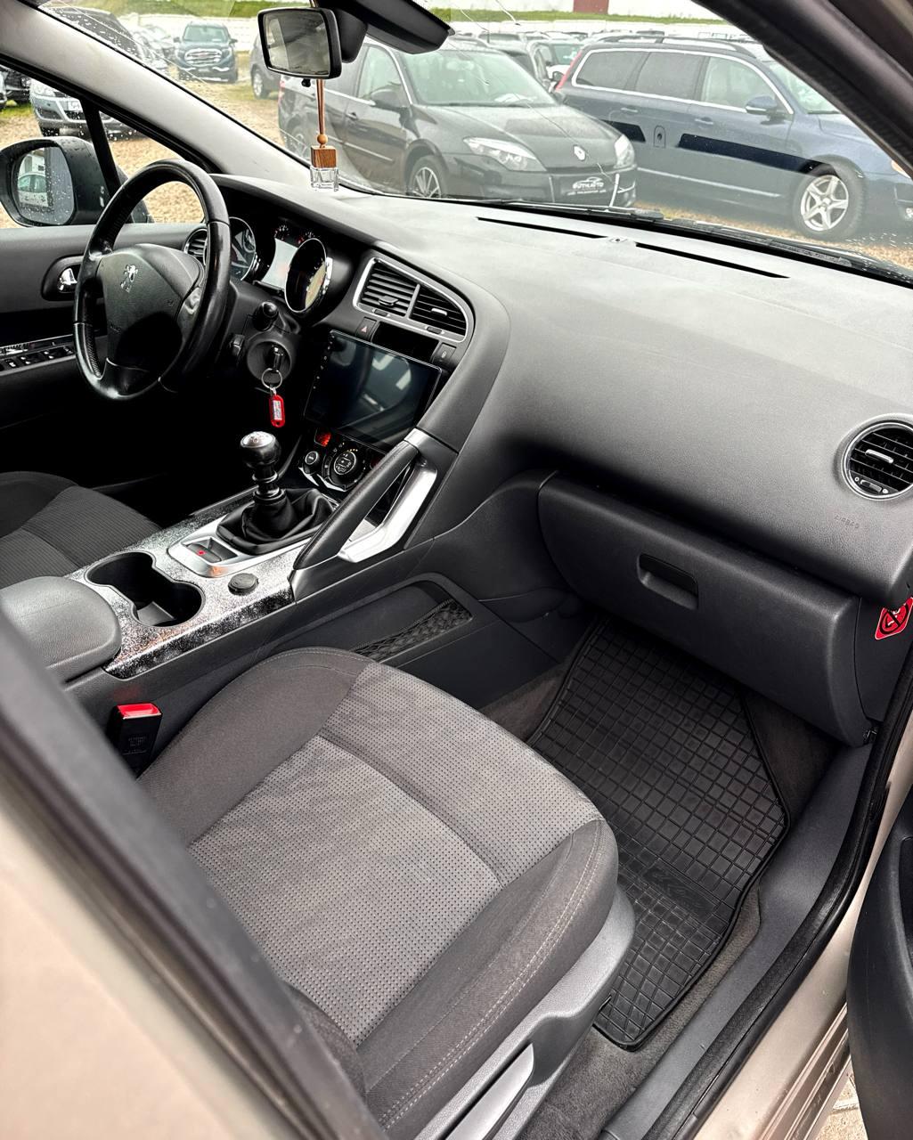 Peugeot 3008 I , 2009 г., механика, дизель  - фото 11