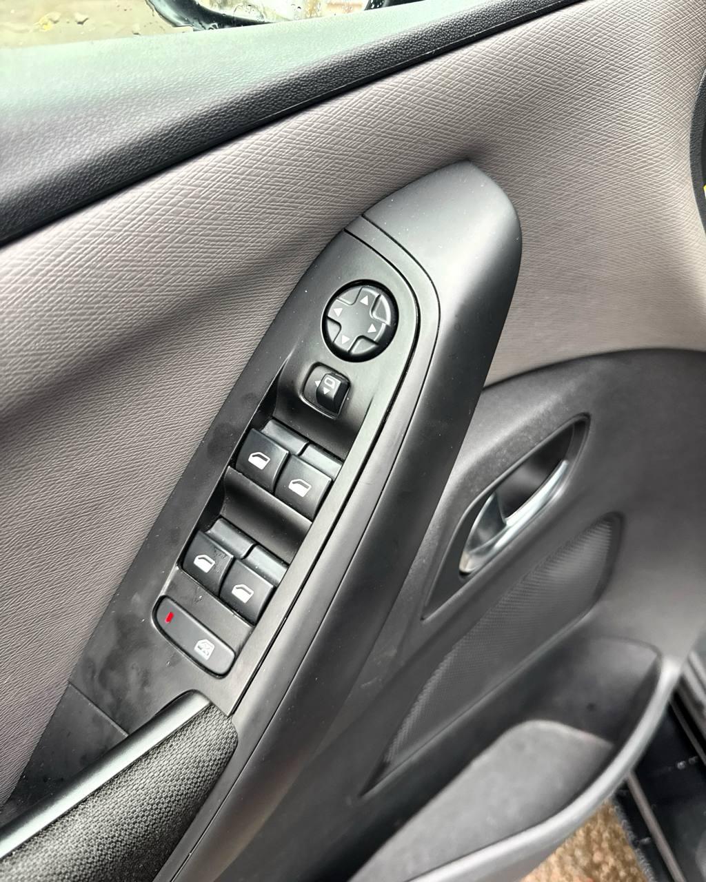 Citroen C4 Grand Spacetourer I , 2018 г., механика, дизель - фото 13