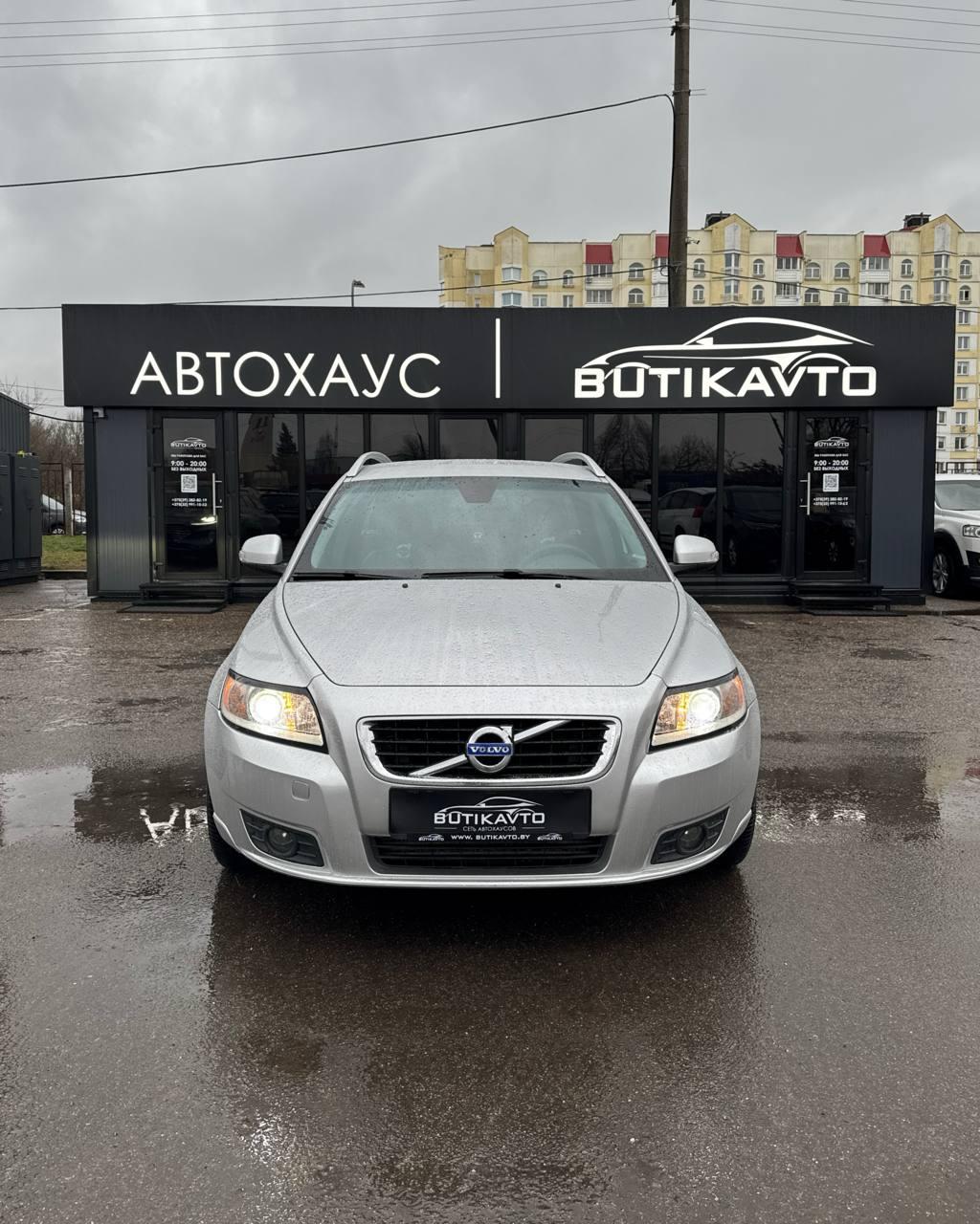 Volvo V50 I · 2-й рестайлинг , 2010 г., механика, дизель - фото 2