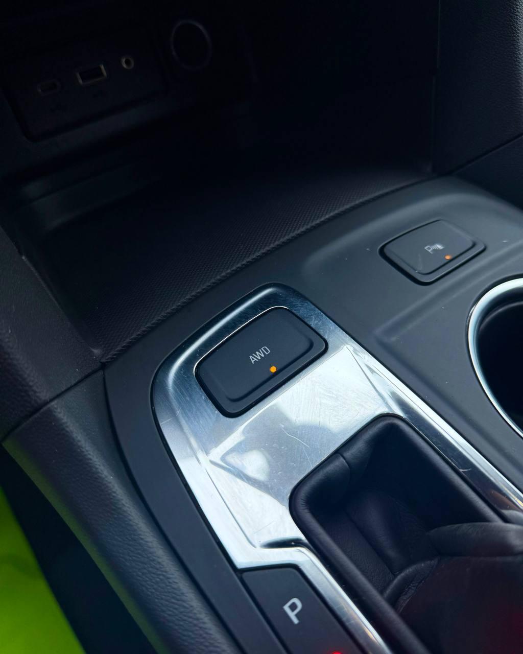 Chevrolet Equinox III · Рестайлинг , 2024 г., автомат, бензин - фото 21