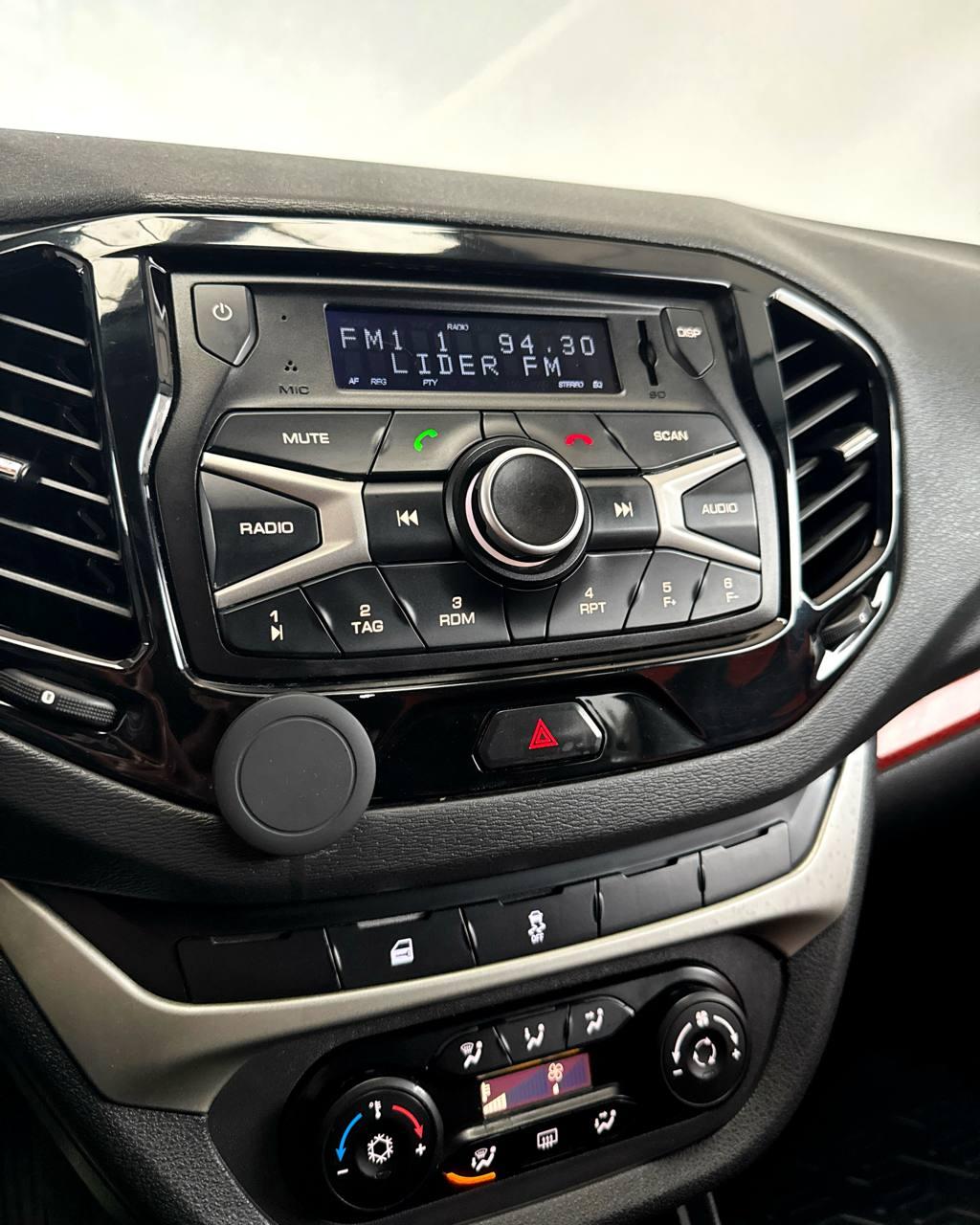 Lada (ВАЗ) Vesta Cross I , 2019 г., механика, бензин - фото 12