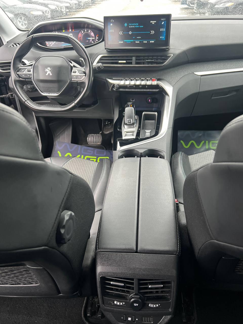 Peugeot 5008 II · Рестайлинг , 2022 г., автомат, бензин - фото 13