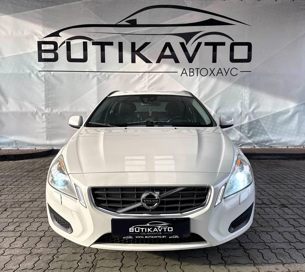 Volvo V60 I , 2011 г., механика, дизель - фото 2