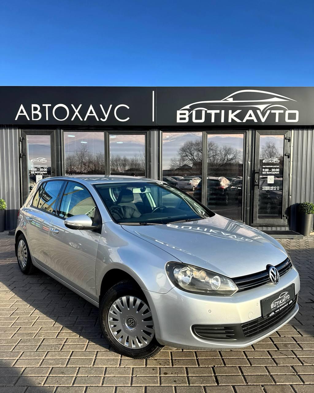 Volkswagen Golf VI , 2009 г., механика, бензин