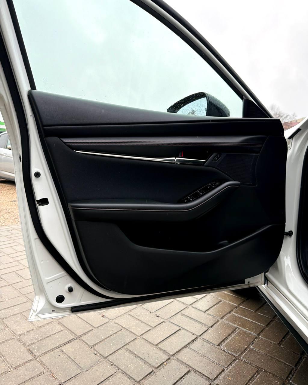 Mazda 3 BP , 2022 г., механика, бензин - фото 9