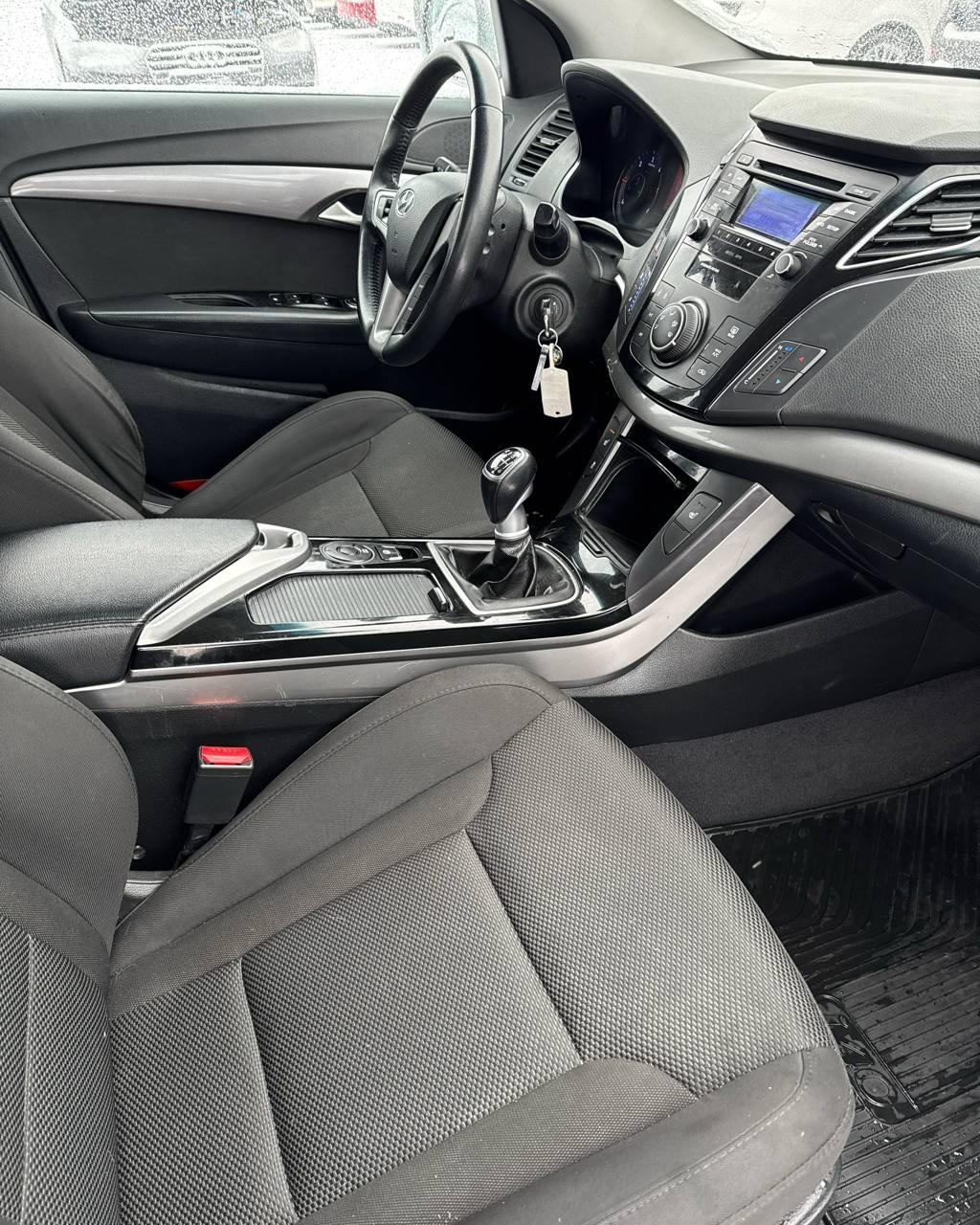 Hyundai i40 VF , 2012 г., механика, дизель - фото 13