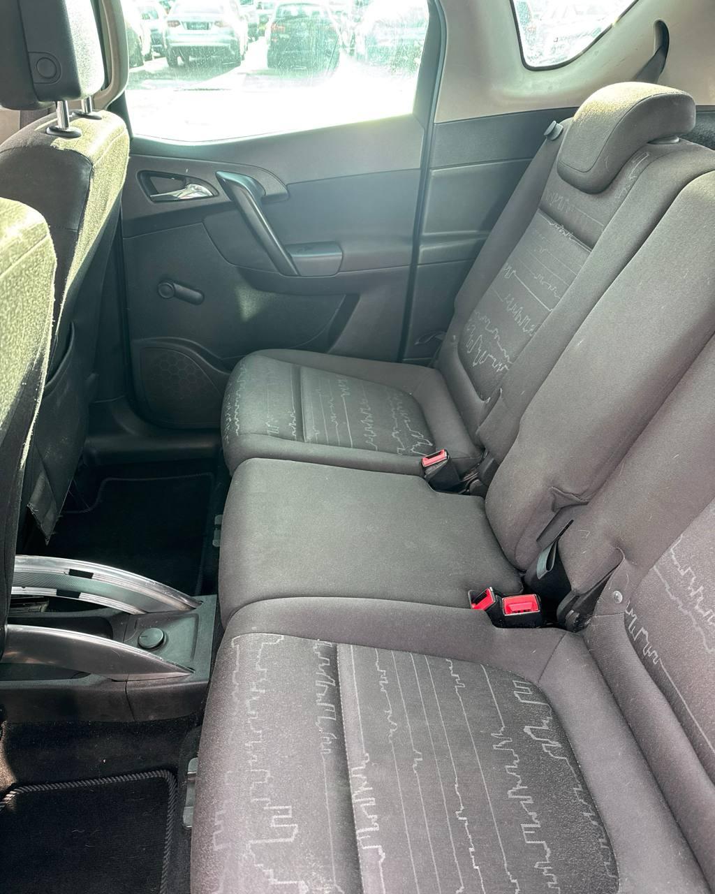 Opel Meriva II , 2010 г., механика, бензин - фото 11