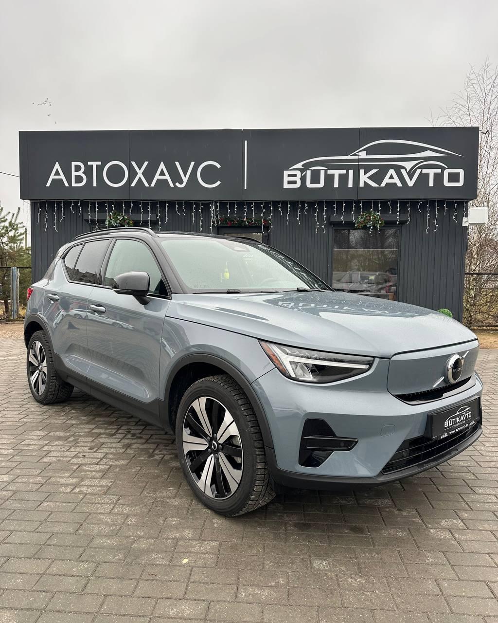 Volvo XC40 I · Рестайлинг , 2022 г., автомат, электро