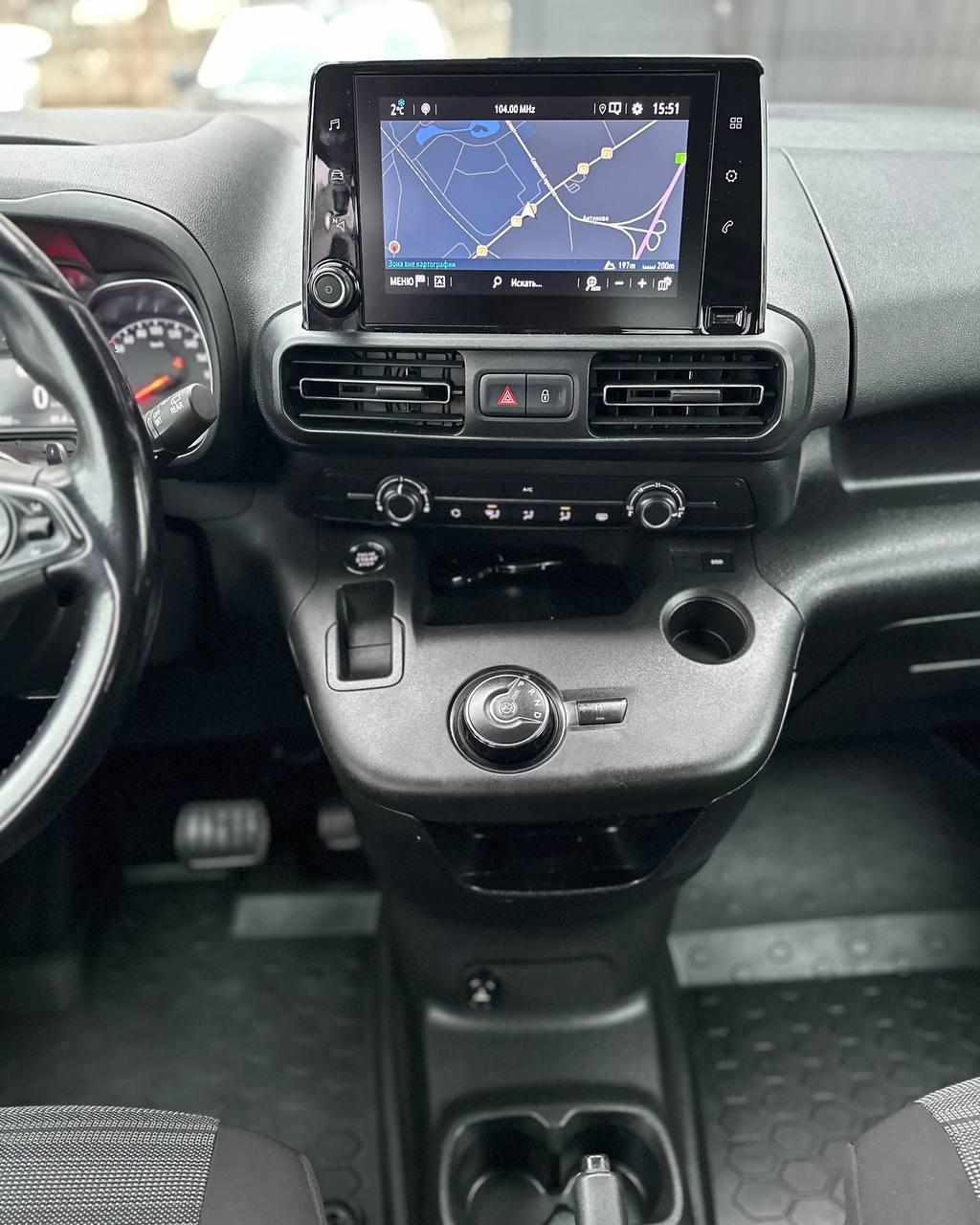 Opel Combo XL E , 2020 г., автомат, дизель - фото 10