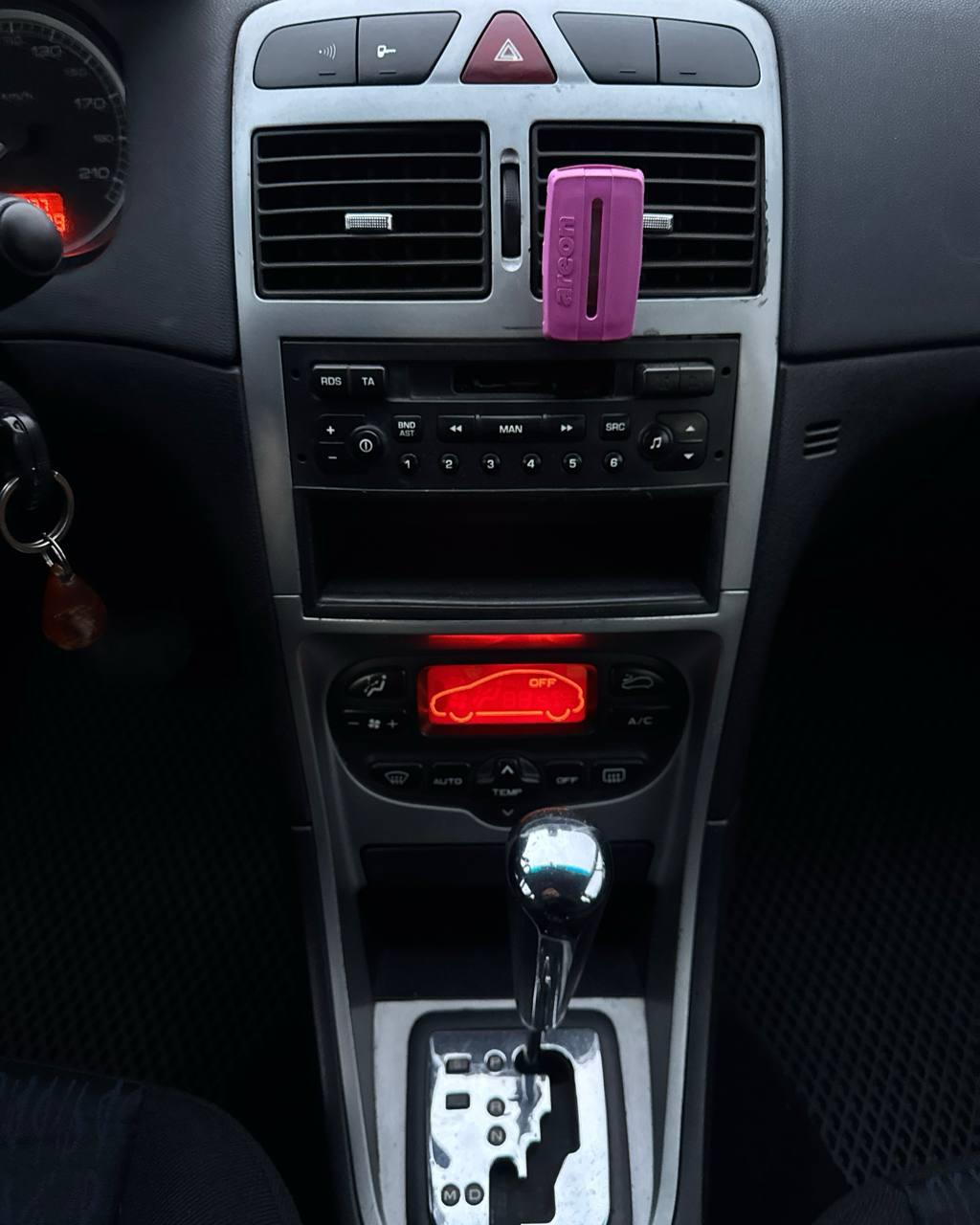 Peugeot 307 I , 2004 г., автомат, бензин - фото 17