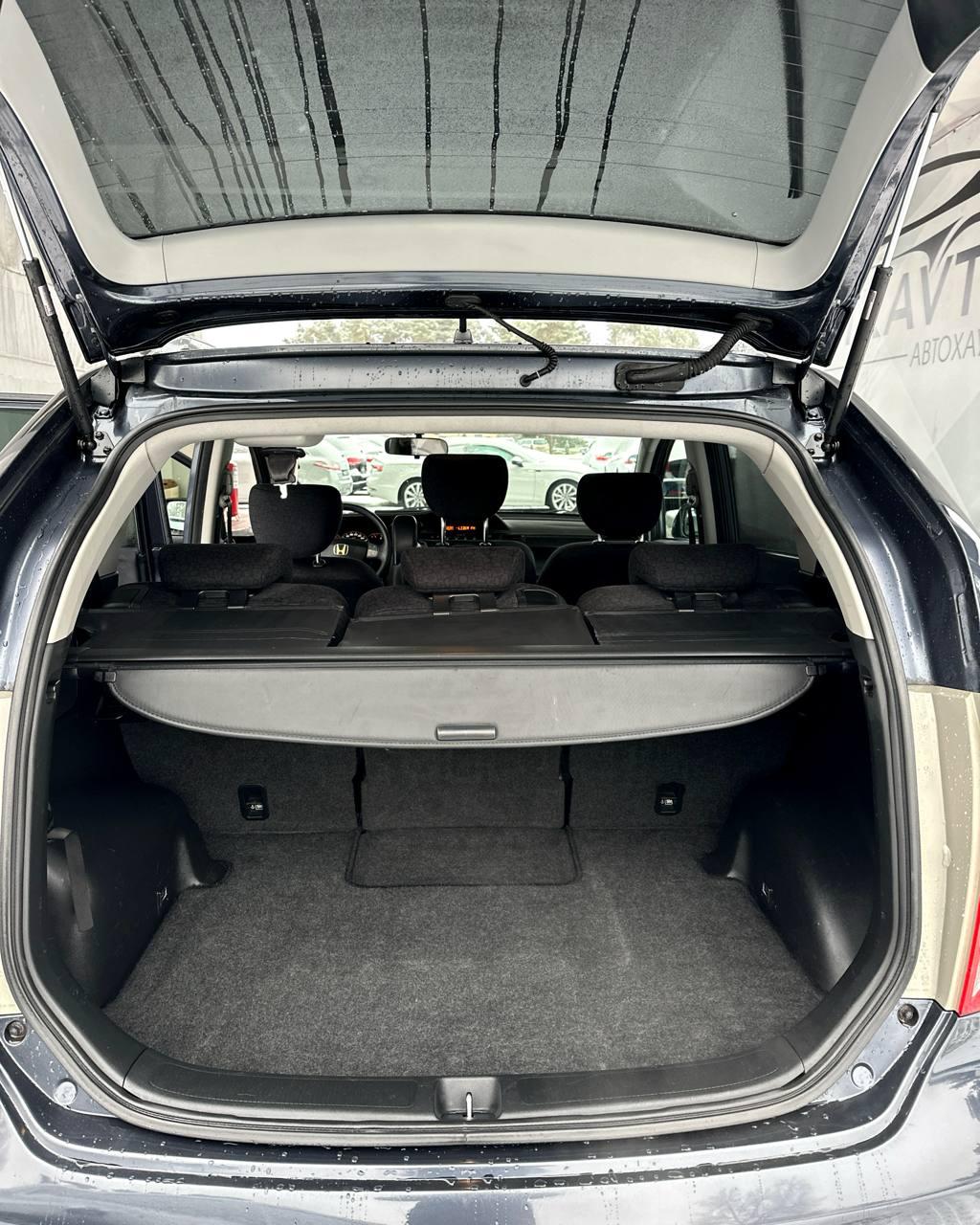 Honda FR-V I , 2005 г., механика, бензин - фото 16