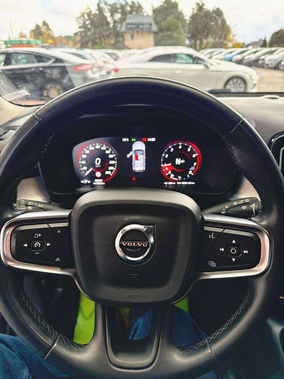 Volvo XC40 I , 2021 г., механика, бензин - фото 11