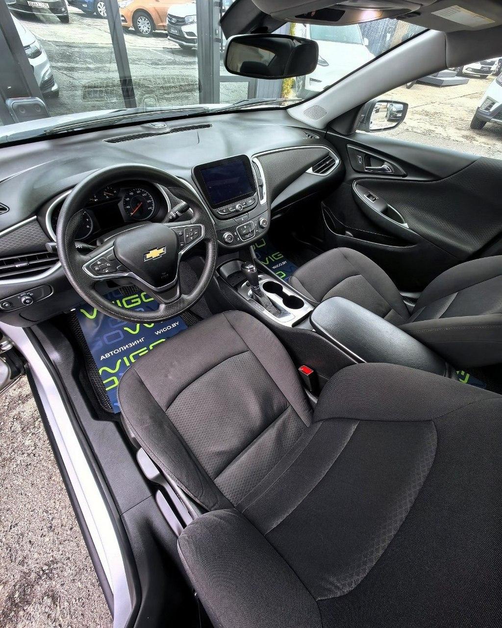 Chevrolet Malibu IX · Рестайлинг , 2019 г., автомат, бензин - фото 10