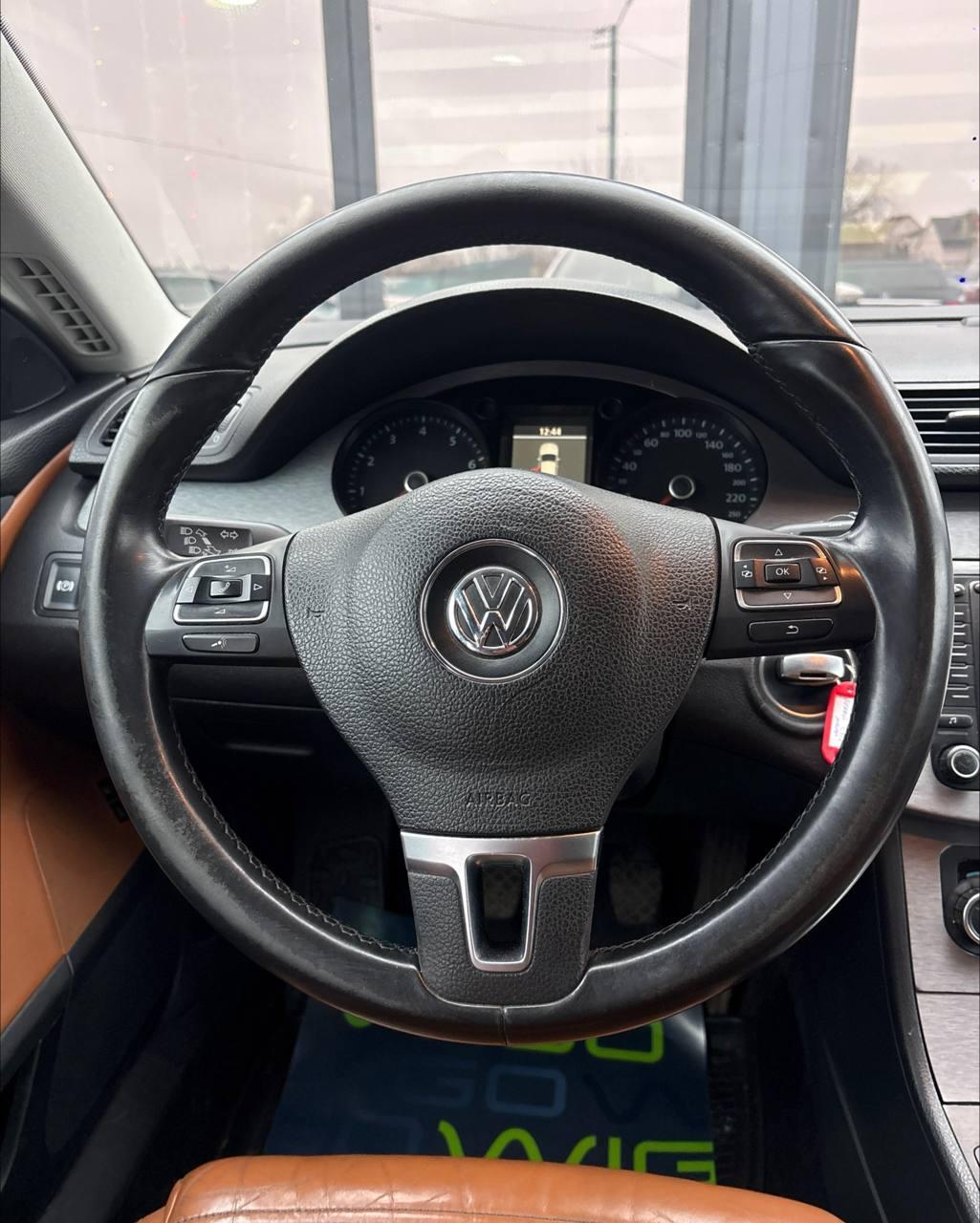 Volkswagen Passat CC I , 2010 г., механика, бензин - фото 15