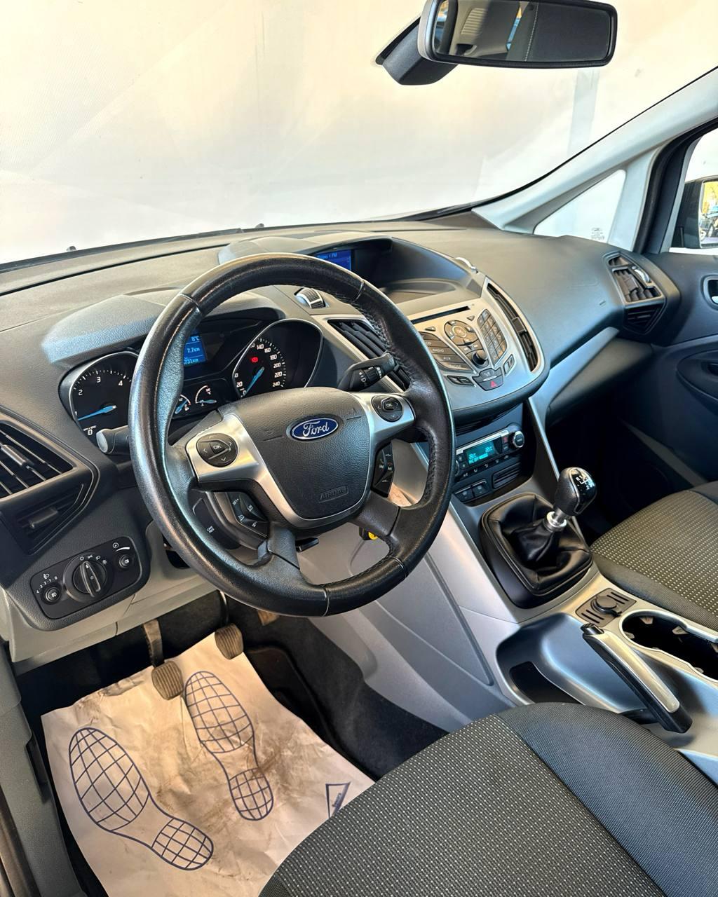 Ford Grand C-Max I , 2011 г., механика, дизель - фото 10