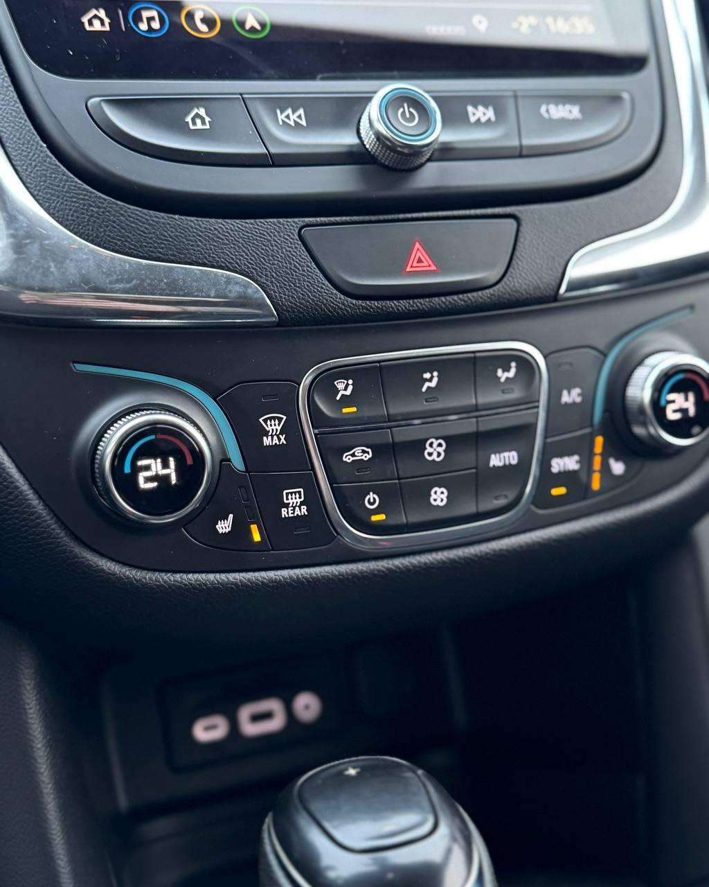 Chevrolet Equinox III , 2020 г., автомат, бензин - фото 20