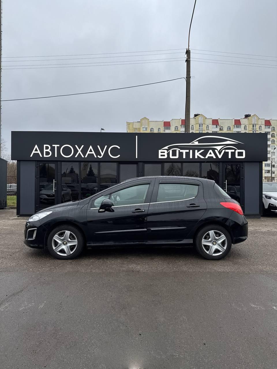 Peugeot 308 T7 · Рестайлинг , 2011 г., механика, дизель - фото 8