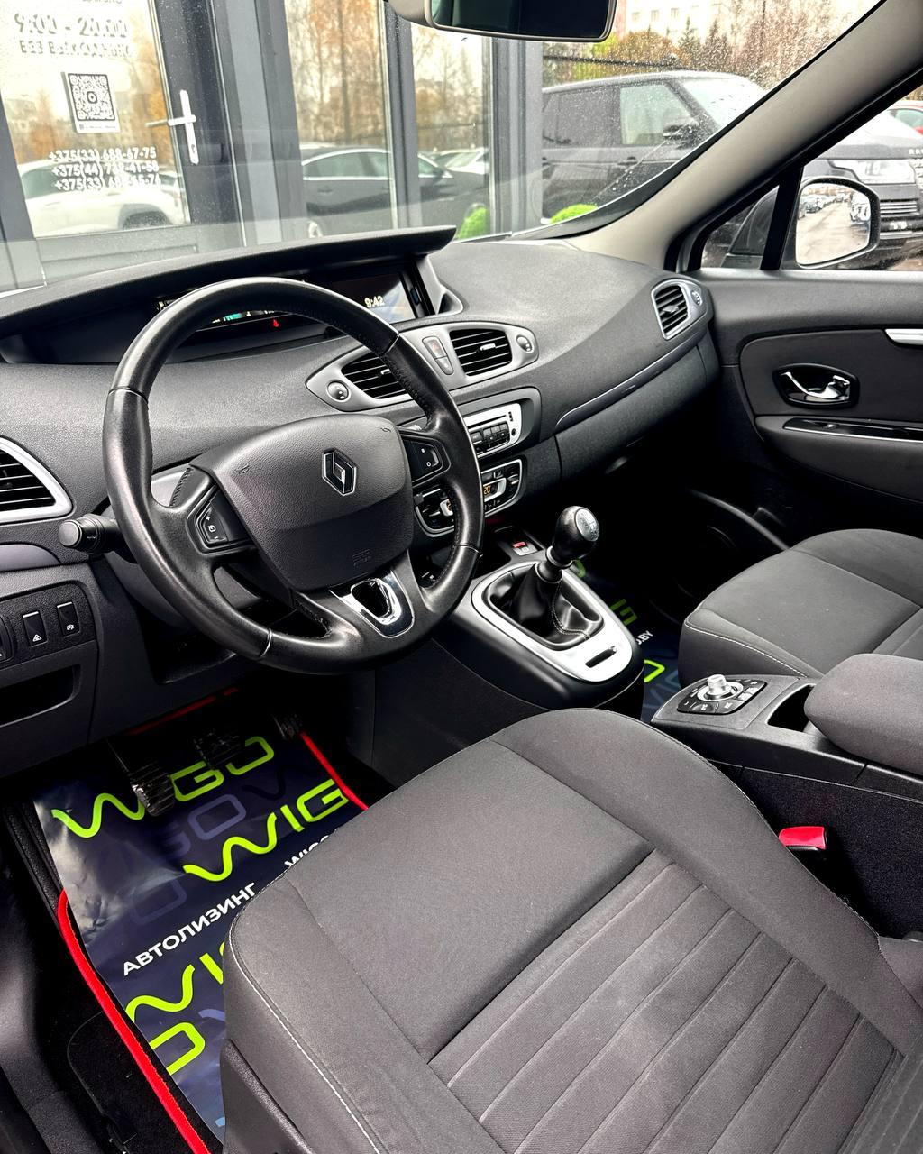 Renault Grand Scenic III · 2-й рестайлинг , 2014 г., механика, дизель - фото 9