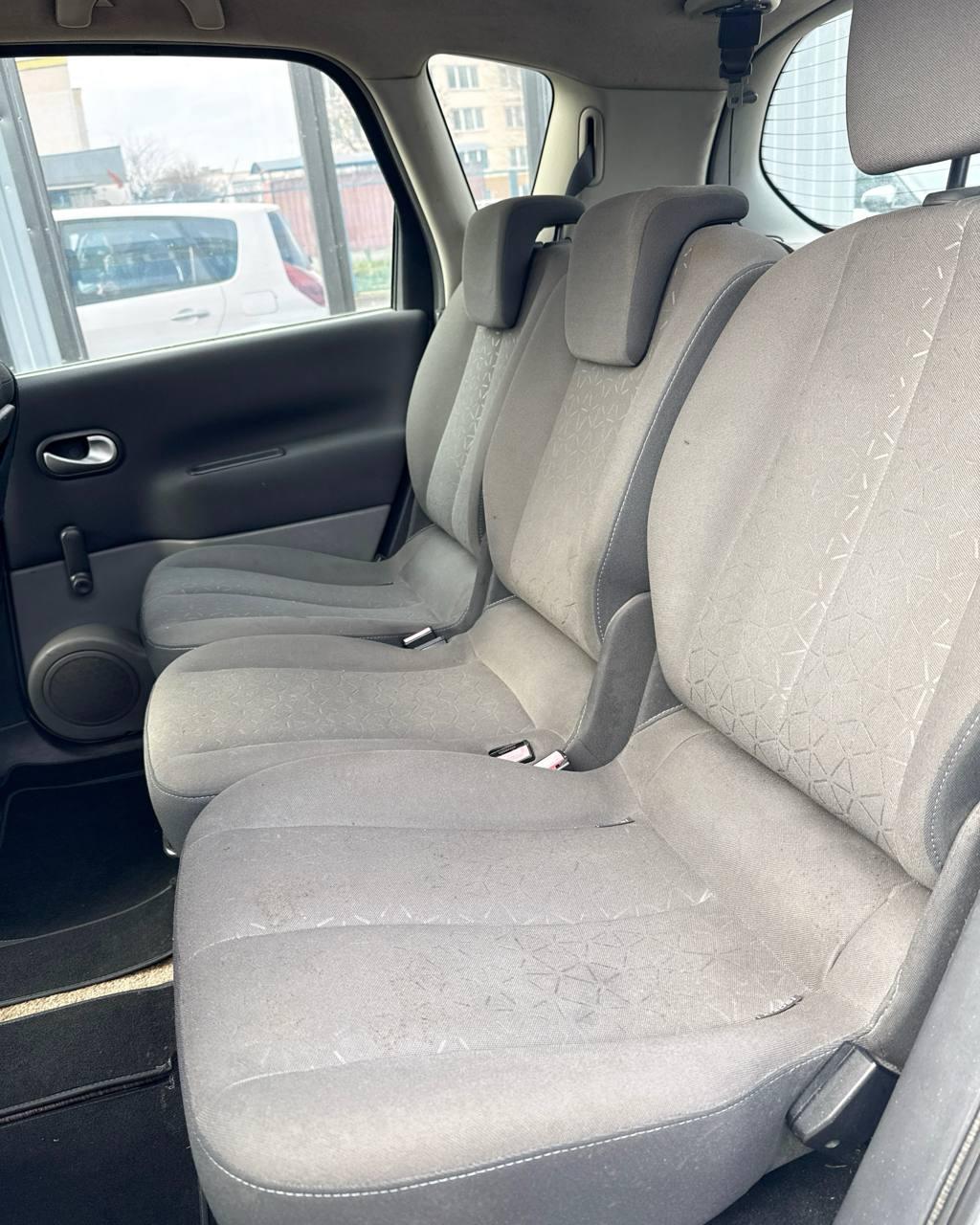 Renault Scenic II · Рестайлинг , 2009 г., механика, дизель - фото 11