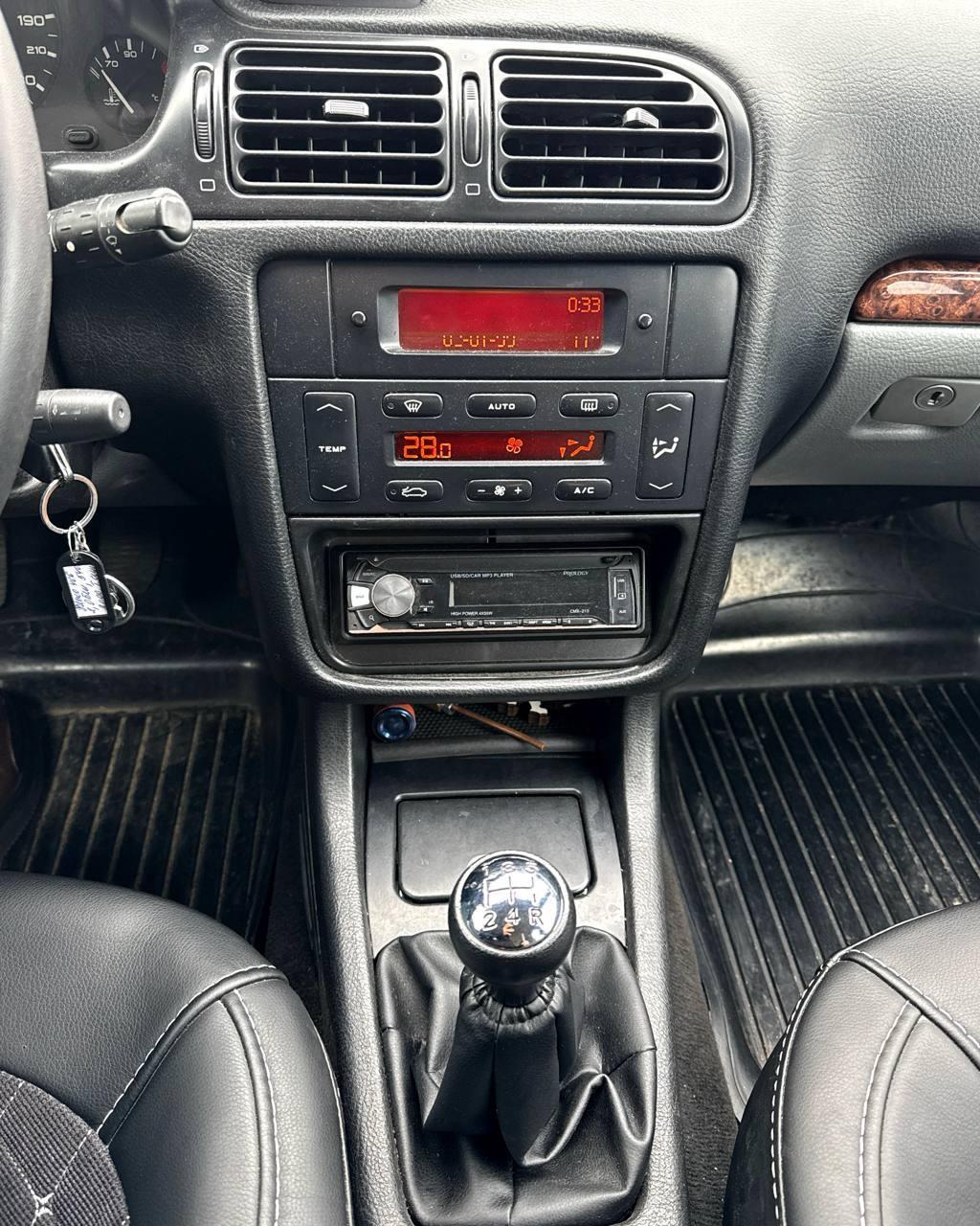 Peugeot 406 I · Рестайлинг , 2000 г., механика, бензин - фото 13