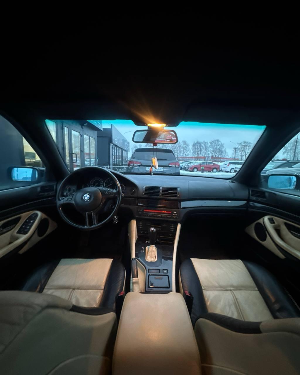 BMW 5 серия E39 · Рестайлинг , 2003 г., автомат, бензин - фото 9