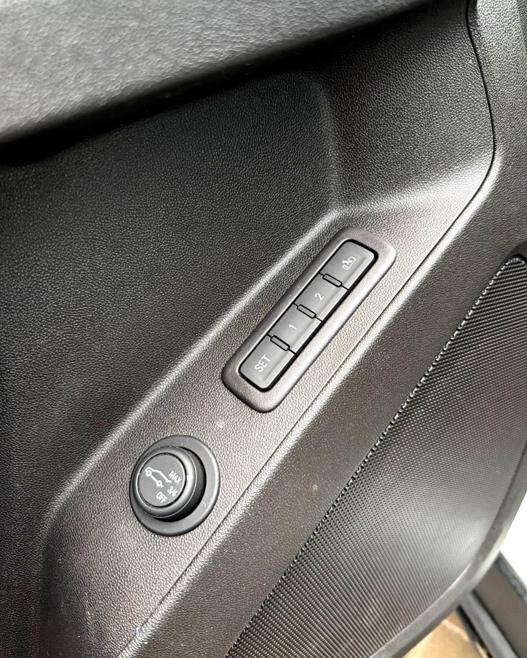 Chevrolet Equinox III , 2019 г., автомат, бензин - фото 12