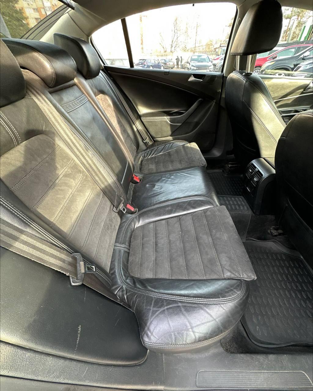 Volkswagen Passat B6 , 2008 г., механика, дизель - фото 11